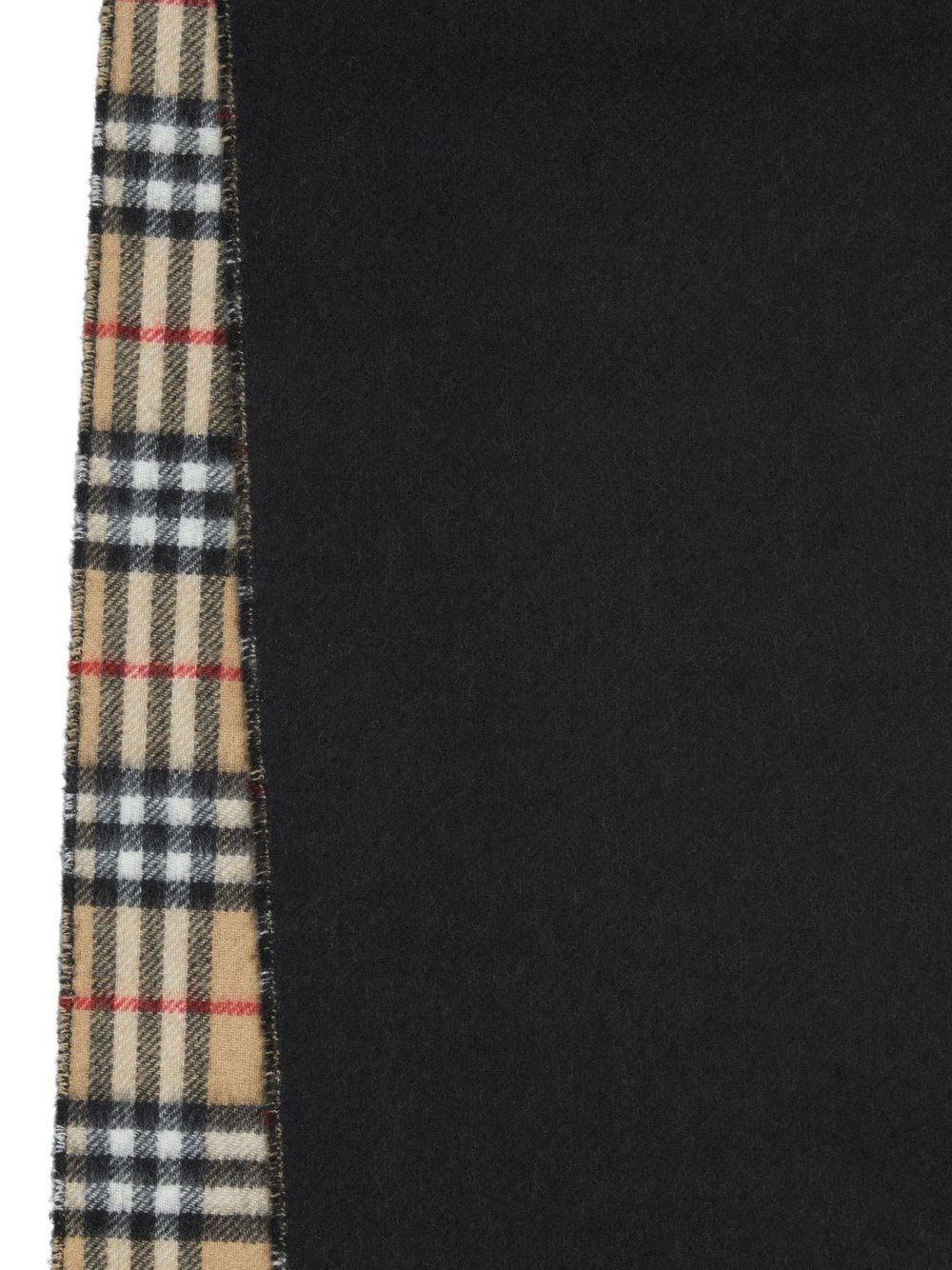 Burberry Reversible Check Cashmere Scarf in Black | Lyst