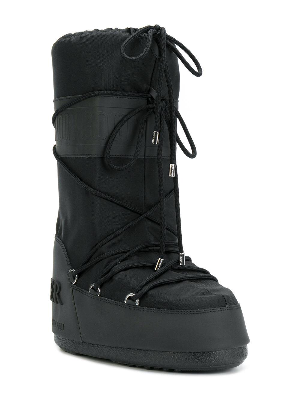 Moncler x hotsell moon boot