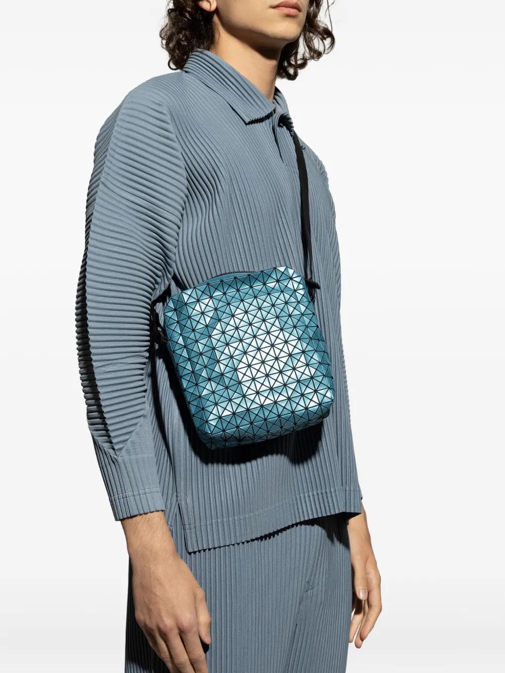 【希少】　ISSEY MIYAKE MEN メッセンジャーバッグ 希少】 ISSEY MIYAKE MEN メッセンジャーバッグ