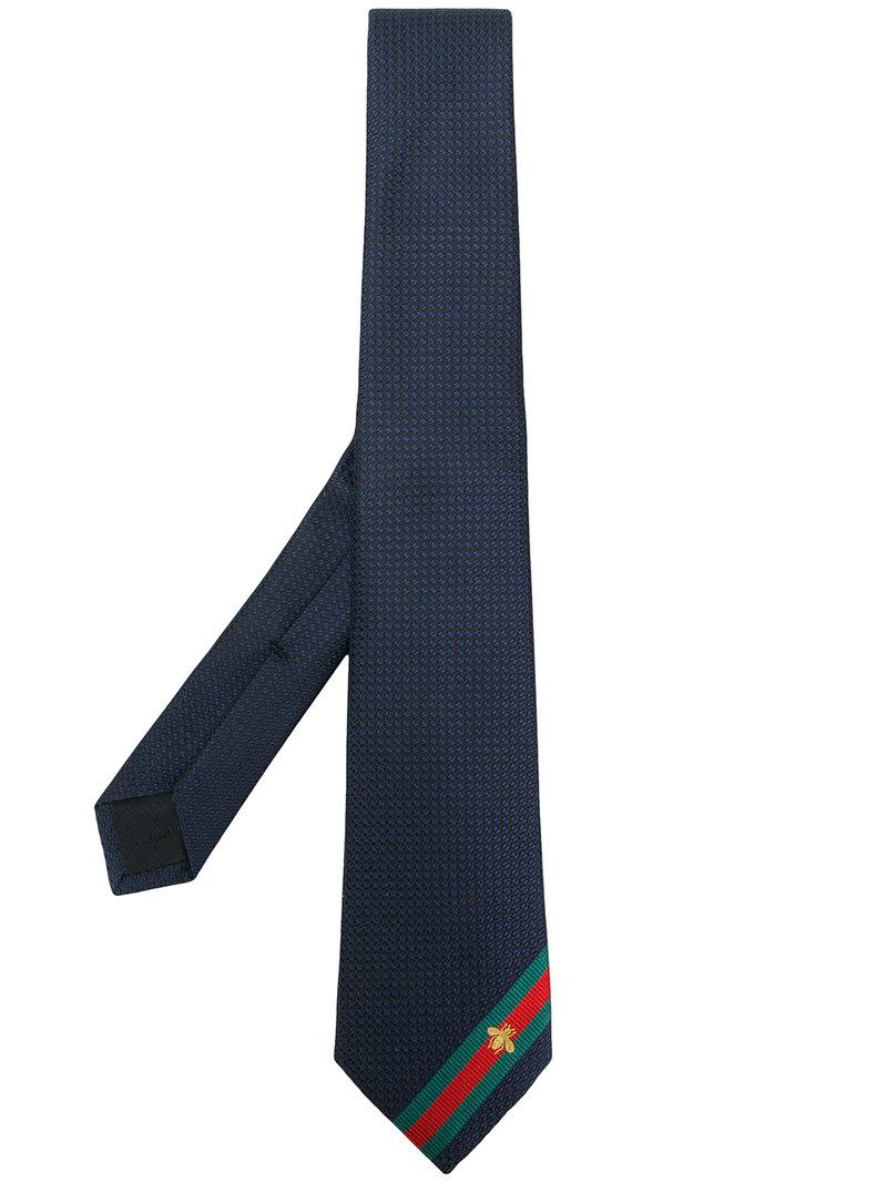 passager tilbehør Klassificer Gucci Silk Tie With Bee Web in Blue for Men - Lyst
