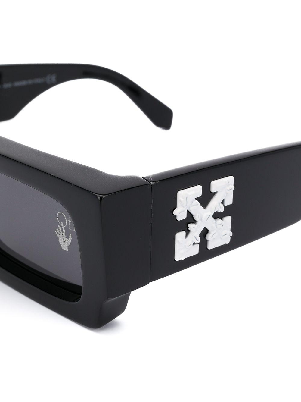 Off-White c/o Virgil Abloh Arrow Logo Sunglasses in Black for Men