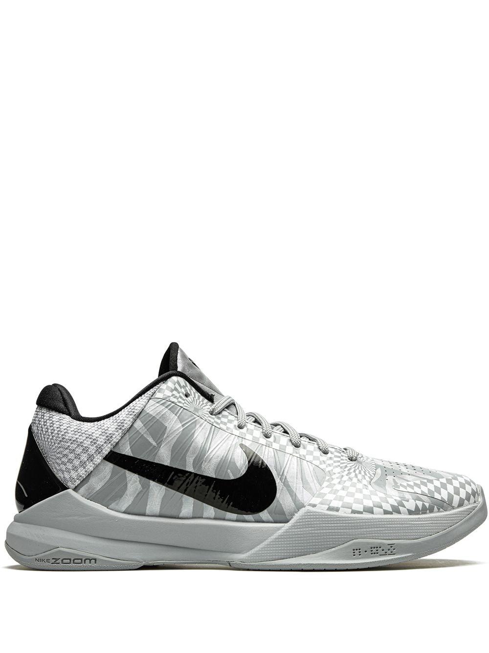 derozan kobe 5