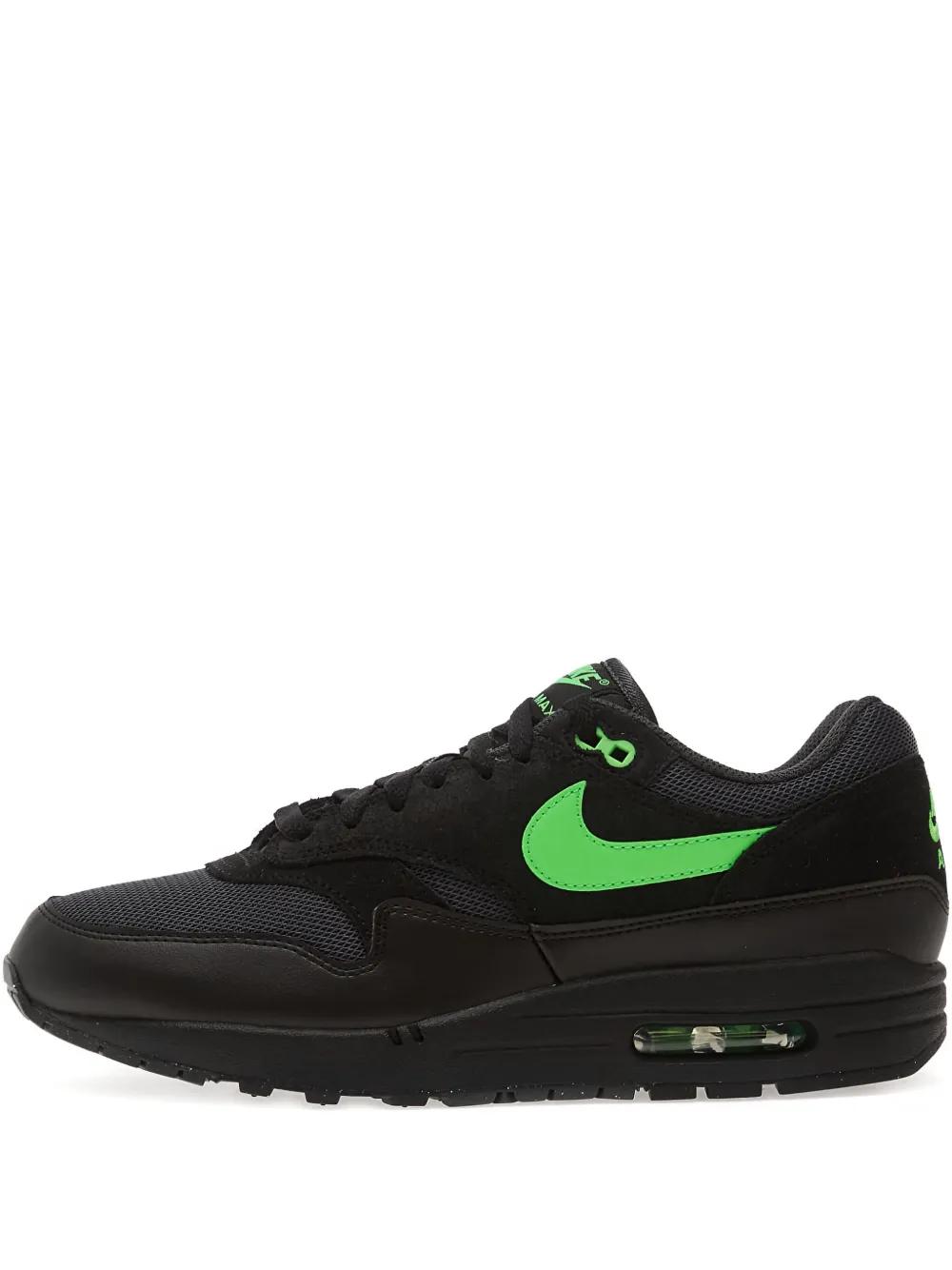 Nike Air Max Sneakers in Green for Men Lyst UK