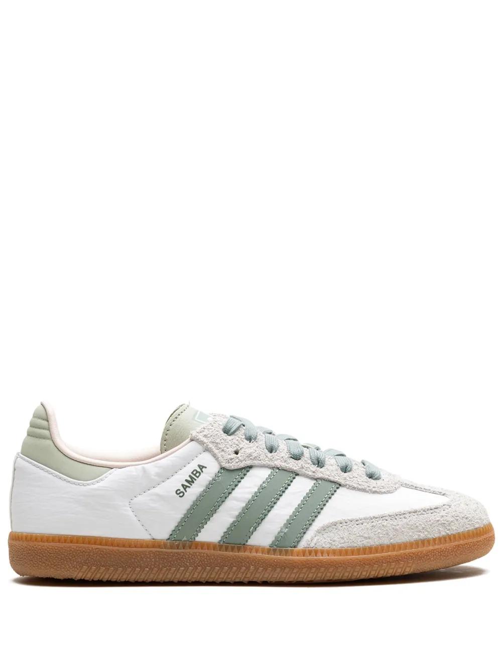 adidas gazelle silver green womens adidas Originals Samba OG Sneaker in BLACK. Size 6