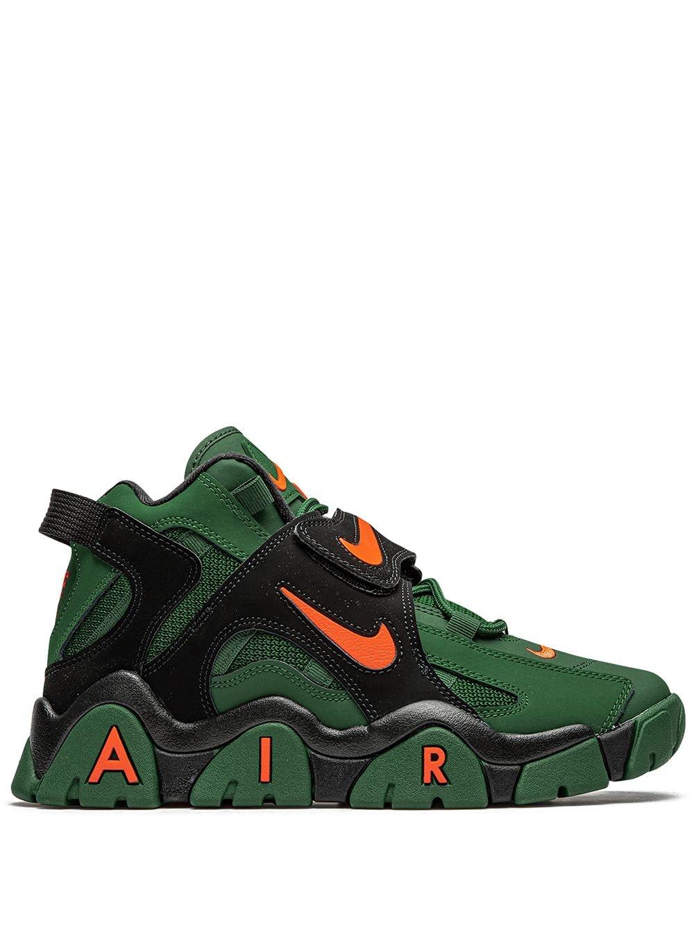 have a finger in the pie chimney cinema Nike Air Barrage Mid-top Sneakers in Green for Men | Lyst