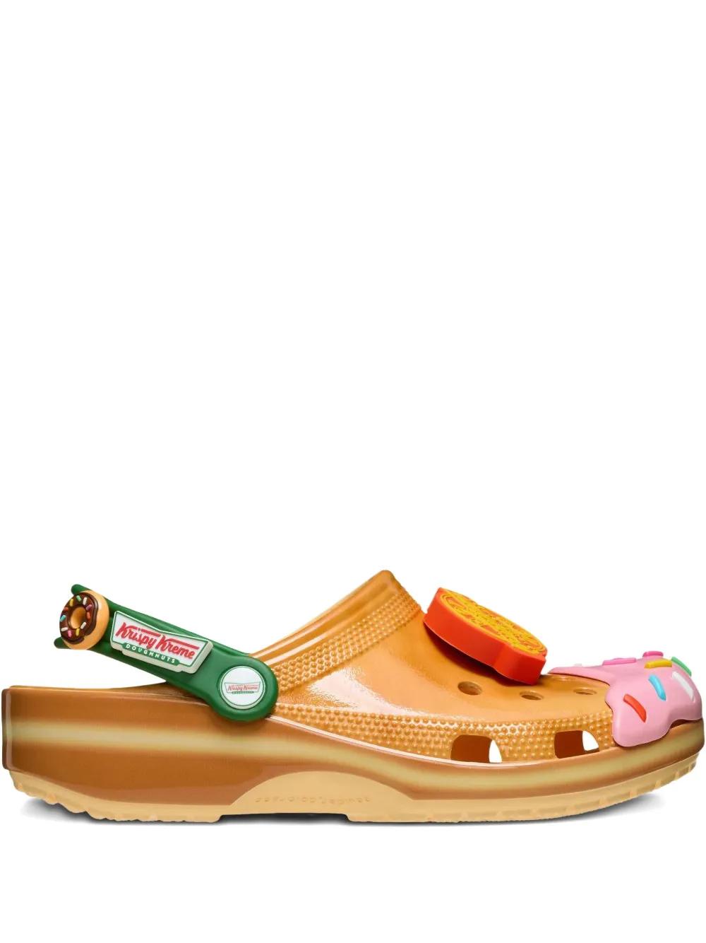 サンダル Krispy Kreme x Crocs Classic Clog Crocs™ X Krispy Kreme Classic Clogs in Orange for Men | Lyst UK