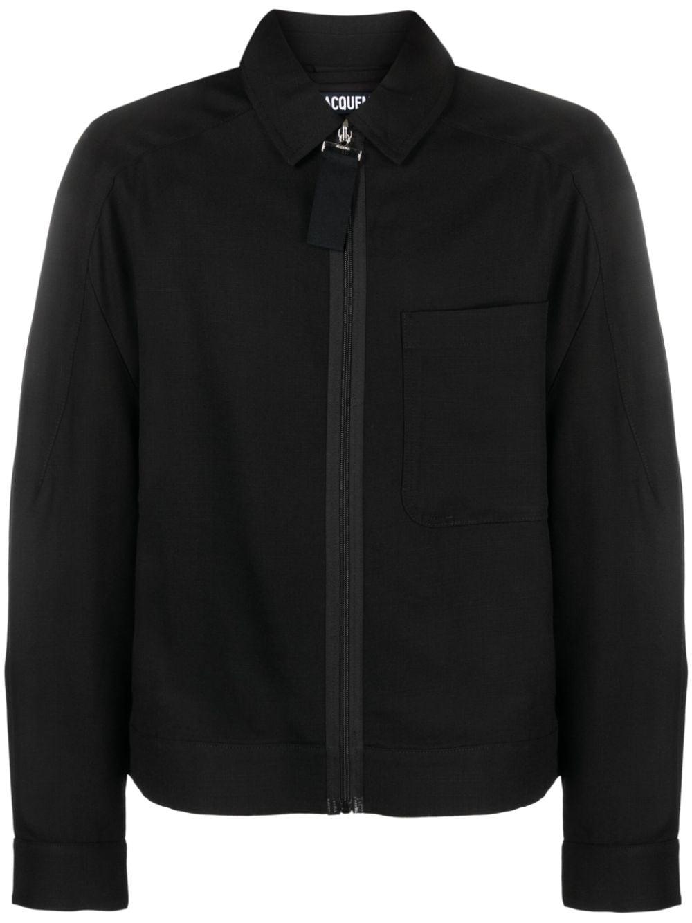メンズ Jacquemus エンボスロゴ シャツジャケット ブラック | Lyst 