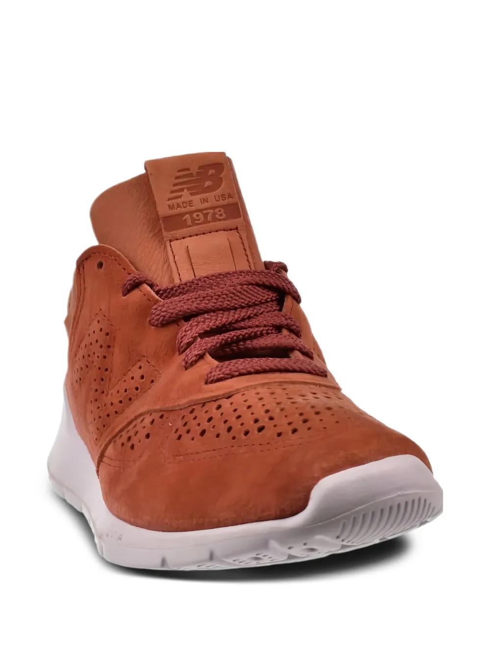 Orange New Balance 1978 Men Yellow New Balance 373 Yellow Marine