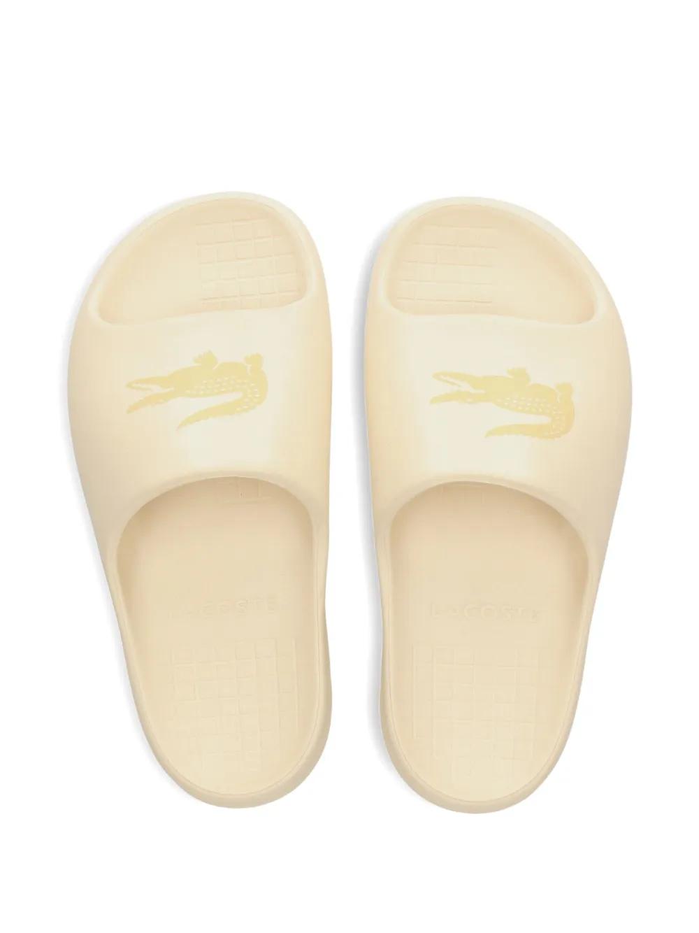 Sandales plates Lacoste pour femme Réductions en ligne jusqu'à