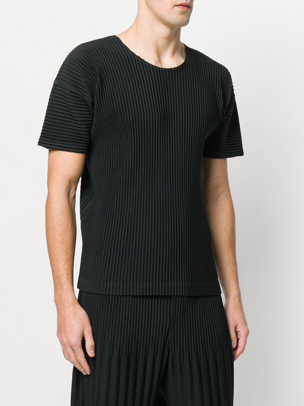 Homme Plissé Issey Miyake Ribbed Effect T-shirt in Black for Men - Lyst