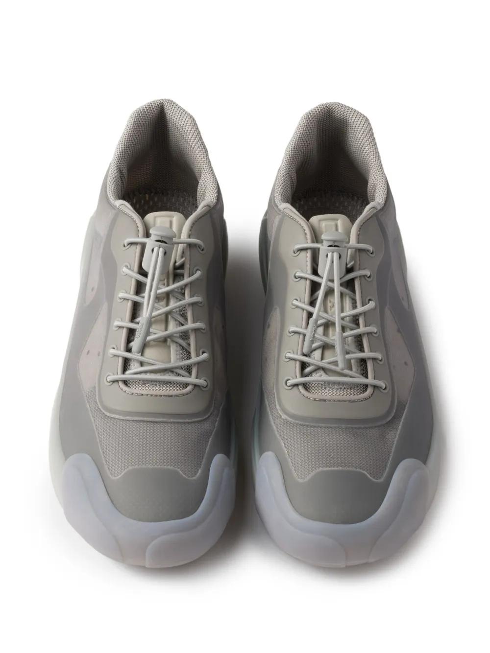 PRADA ベルクロスニーカー グレー Prada Lace-Up Sneakers in Gray for Men | Lyst