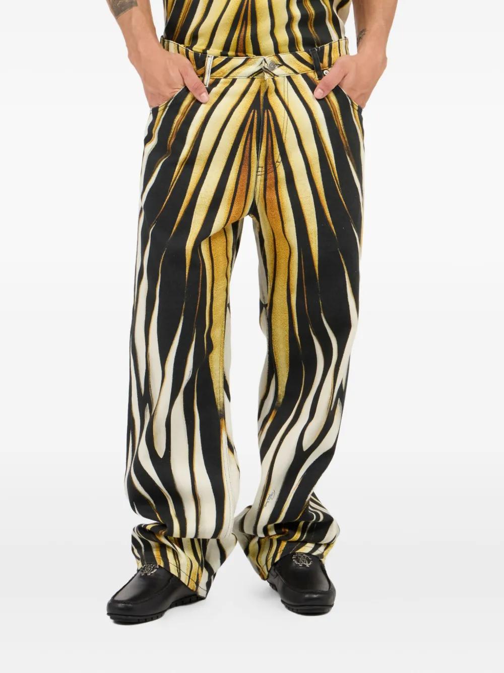 パンツ ROBERTO CAVALLI WHITE AND BLACK COTTON PANTS Roberto Cavalli Pants for Men | Online Sale up to 73% off | Lyst