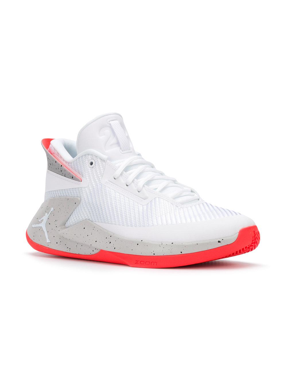 jordan fly lockdown white