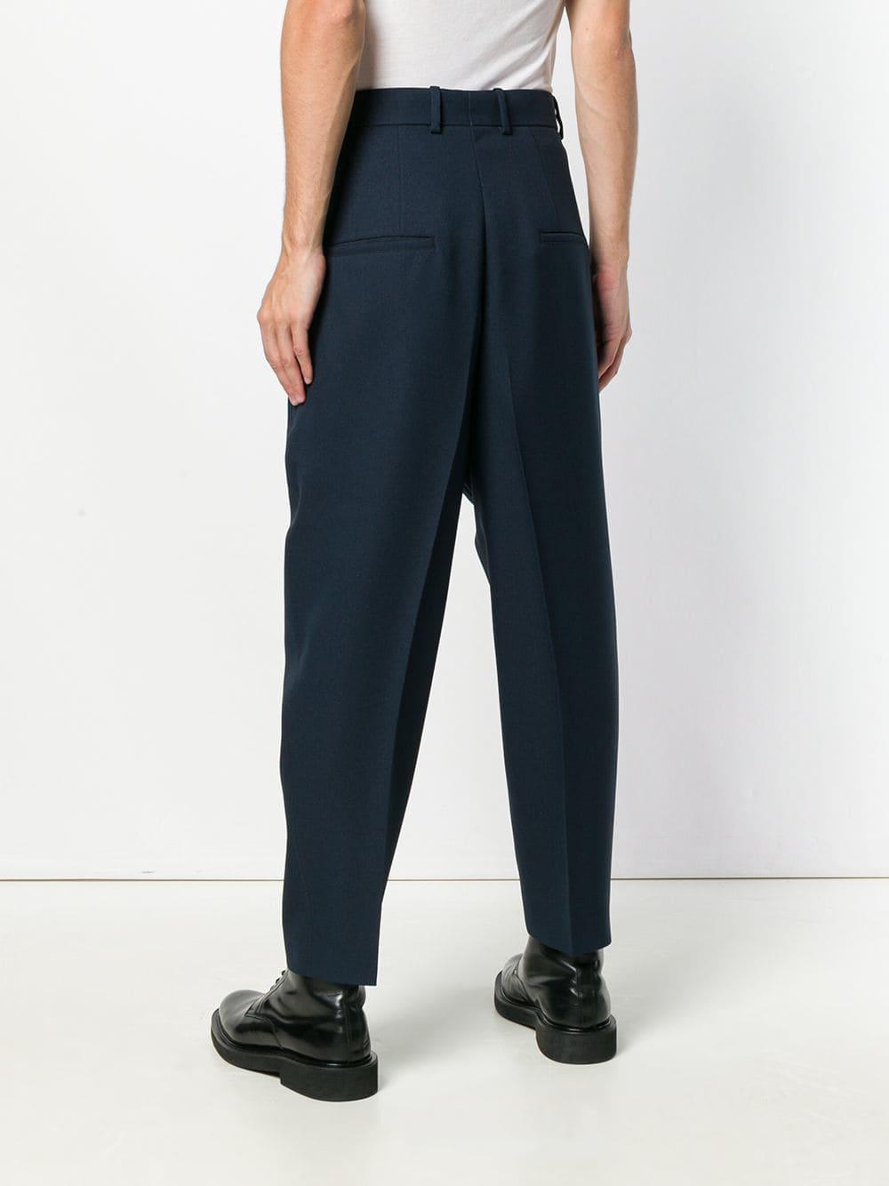 baggy tapered trousers