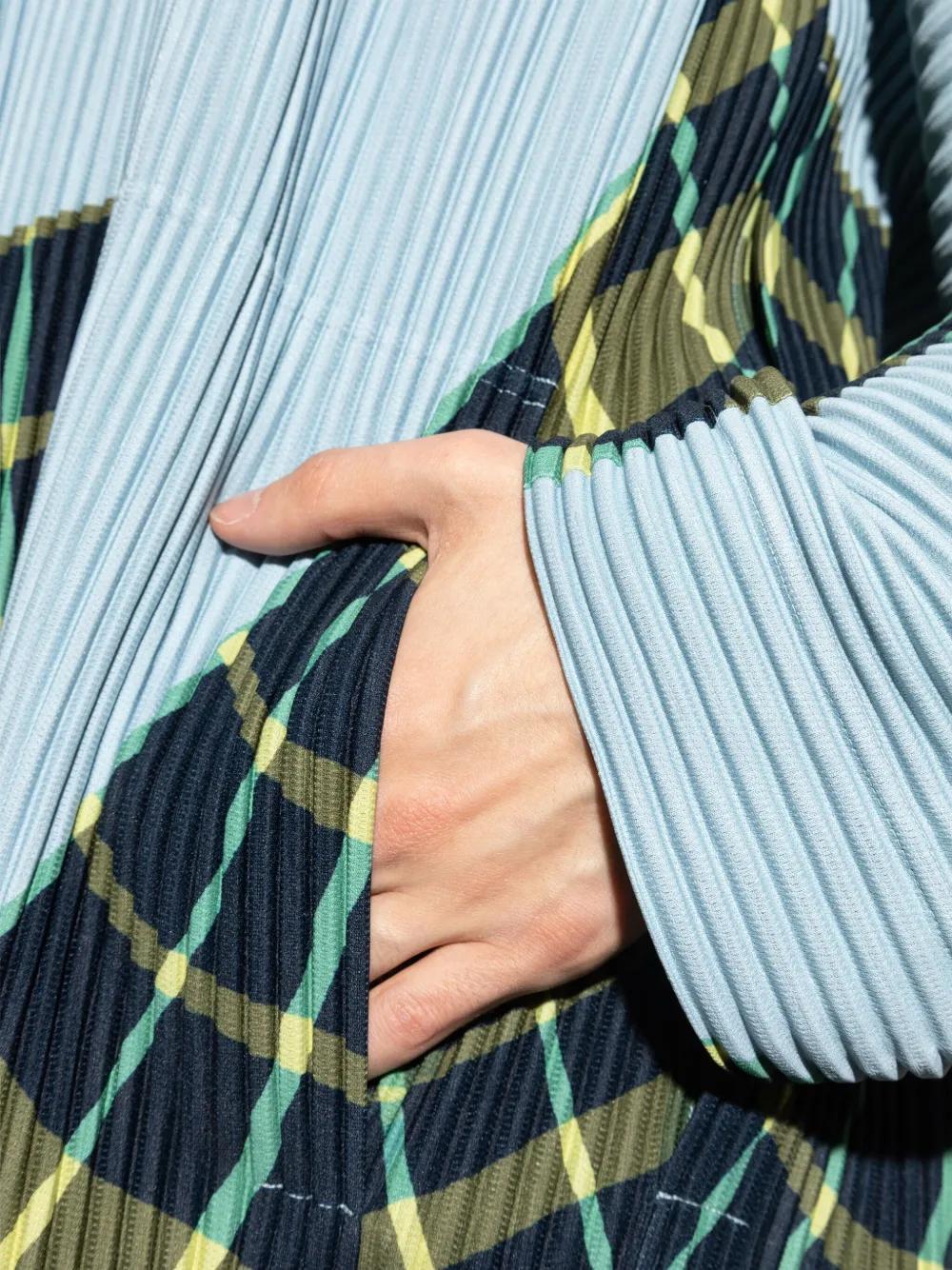 Homme Plissé Issey Miyake Windswept Plaid Coat in Blue for Men | Lyst
