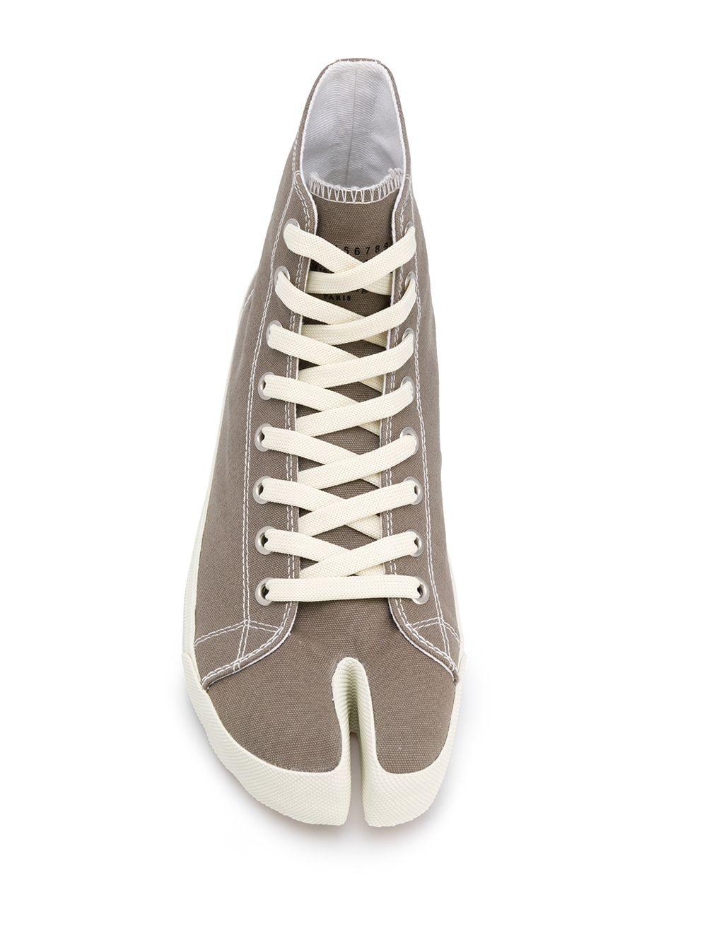 maison margiela reebok split toe