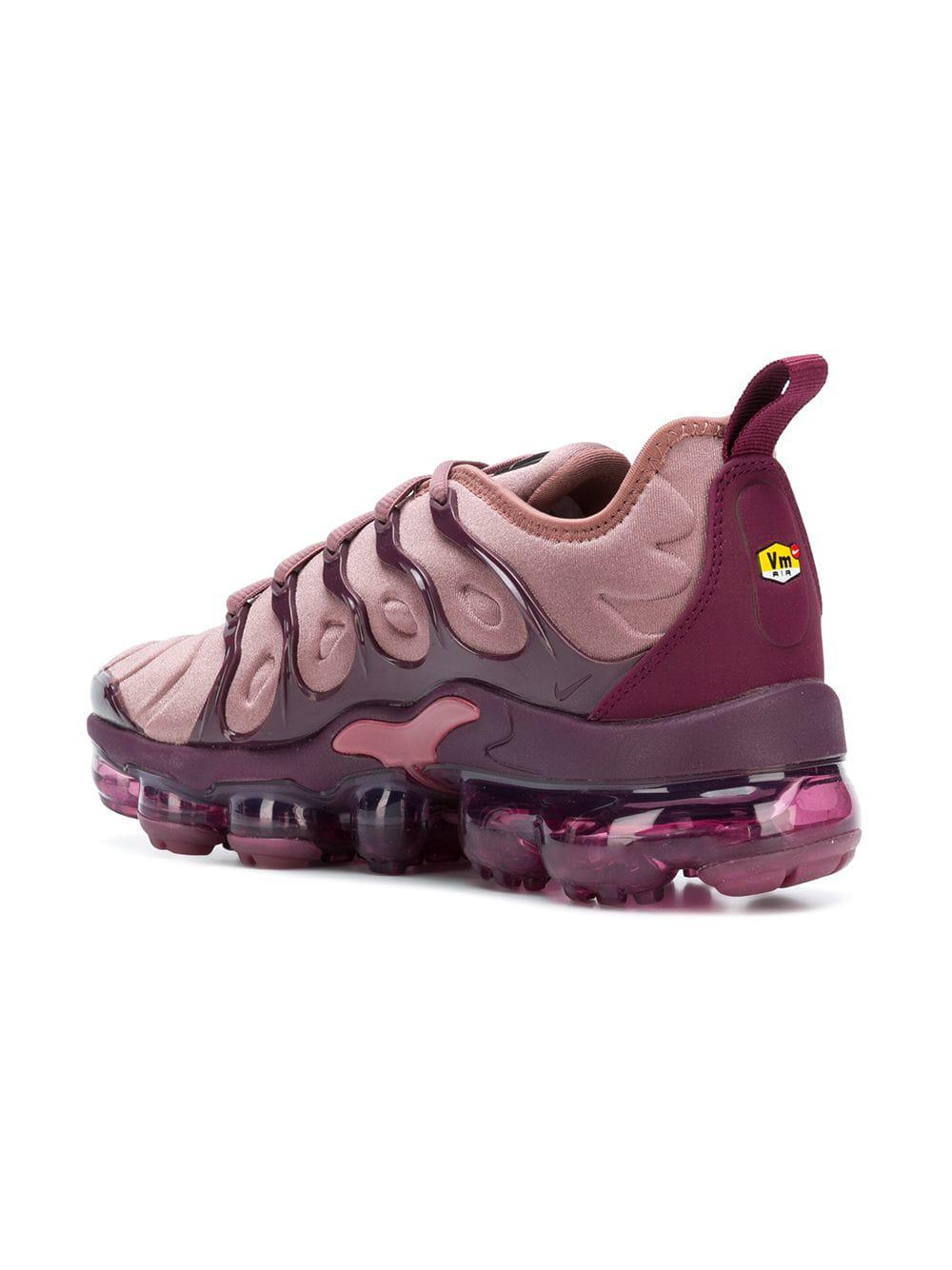 nike vapormax burgundy