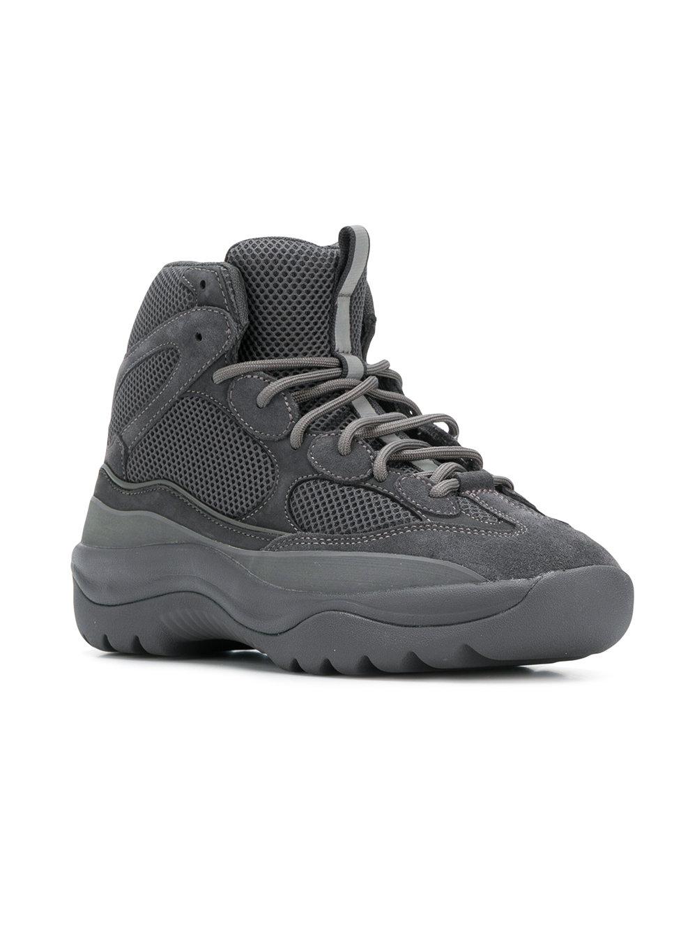 yeezy desert rat boot graphite