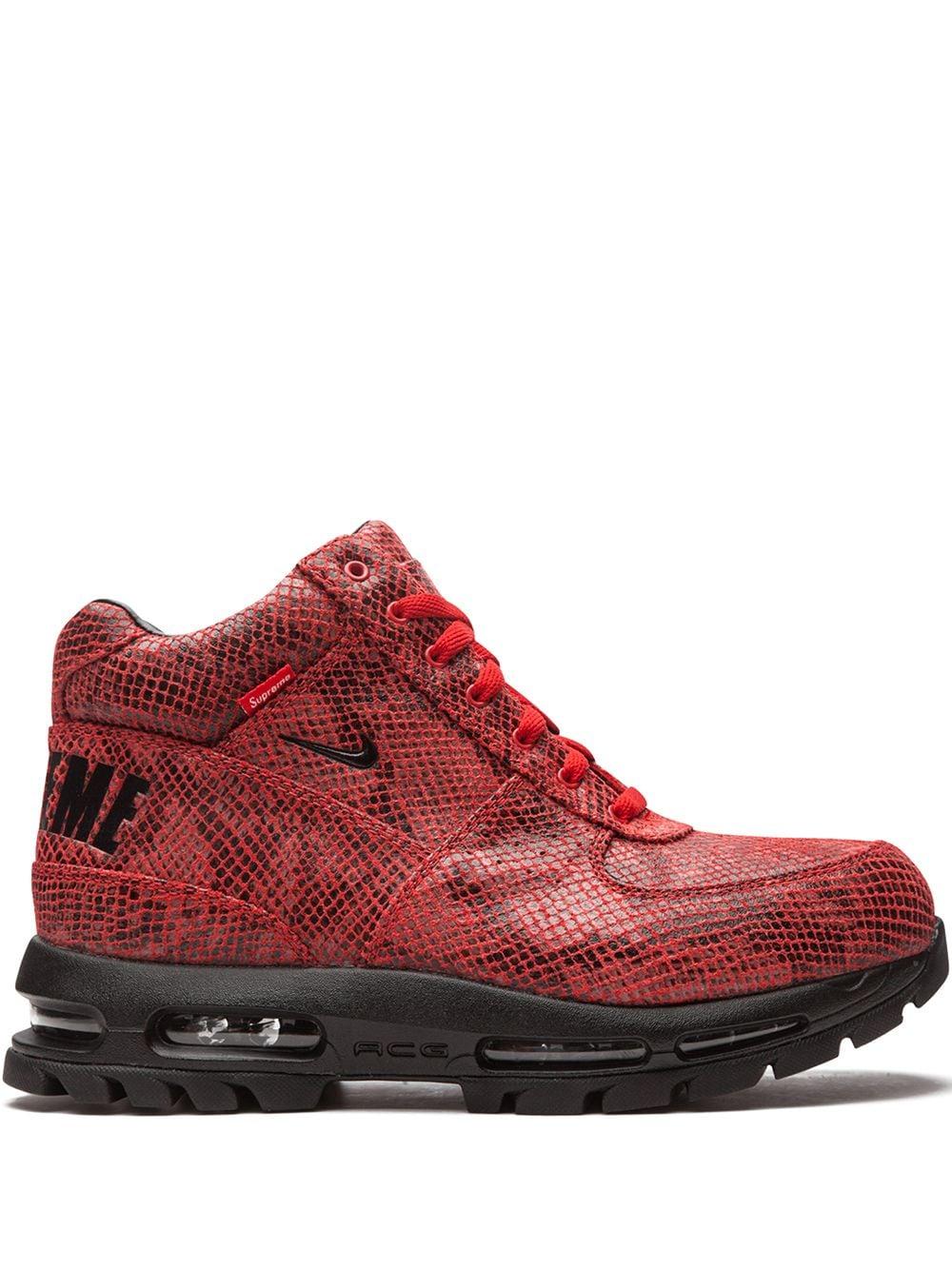 nike x supreme goadome