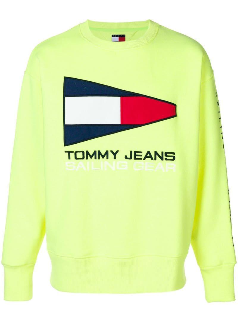 green tommy jeans sweatshirt