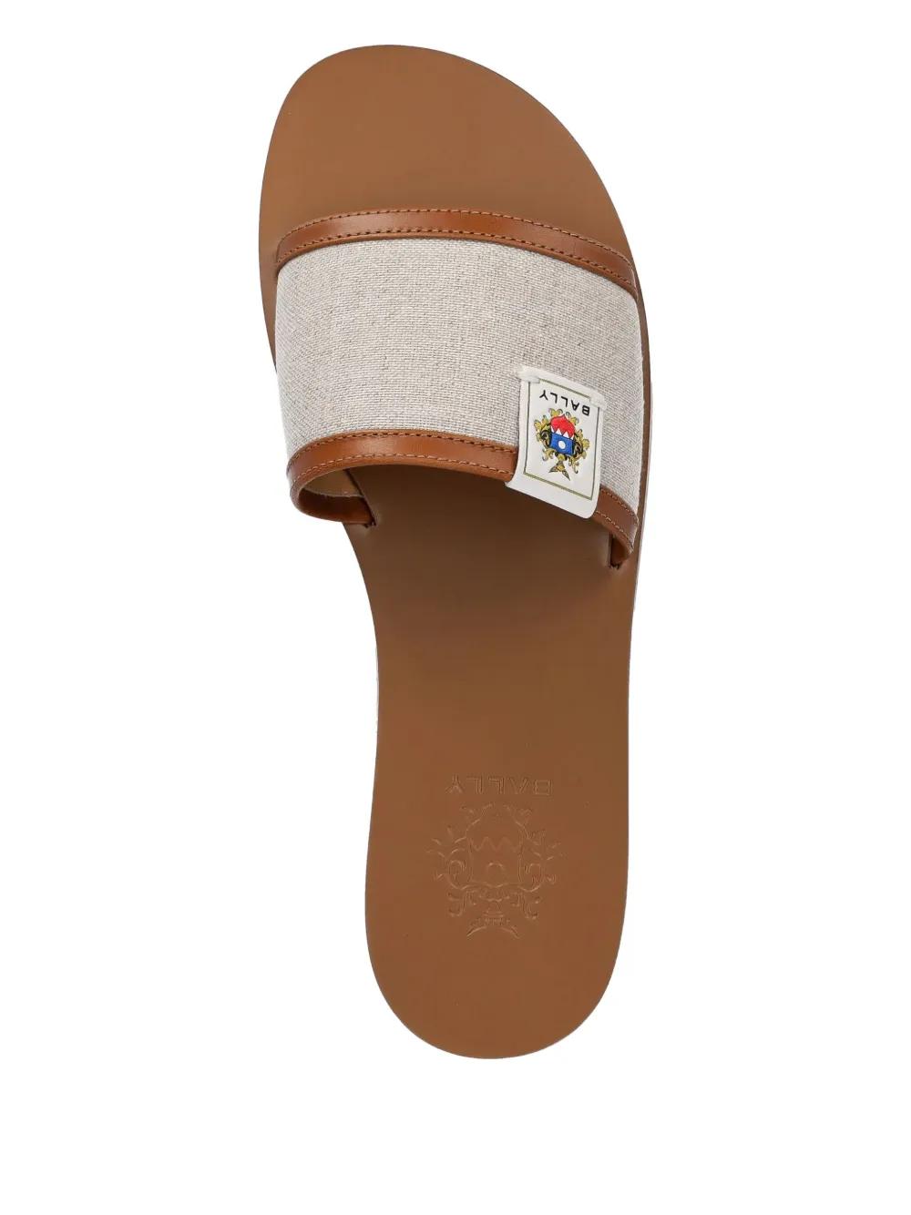 【BALLY】★送料関税込★Salis フラットサンダル レザー Bally Salis サンダル | ブラウン | FARFETCH JP