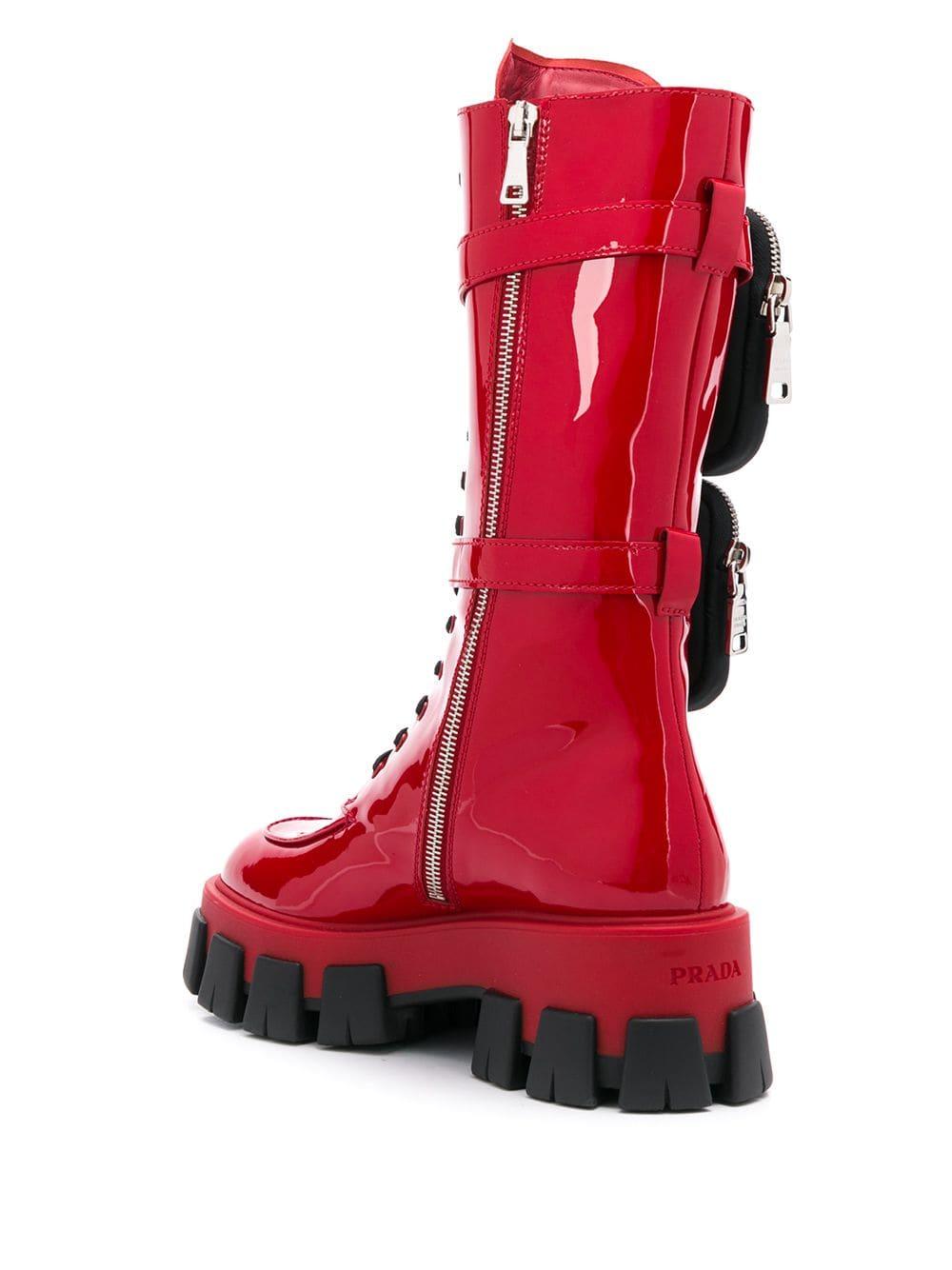 Botas con suela dentada y bolsillos Prada de Cuero de color Rojo | Lyst