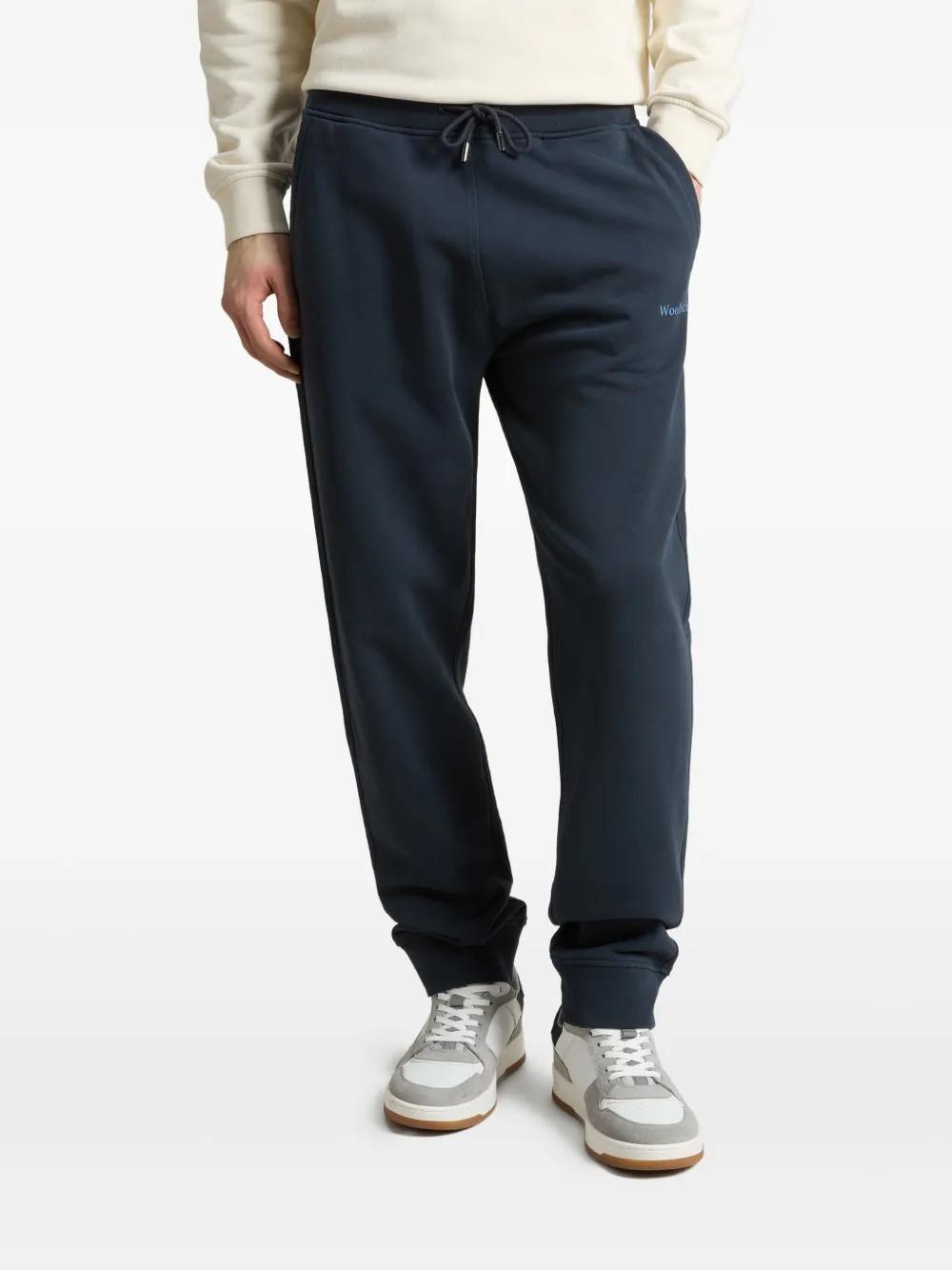 ウェア woolrich SWEAT PANTS WJTR0070 Men's Cotton Blend Fleece Pants with Logo black | Woolrich US