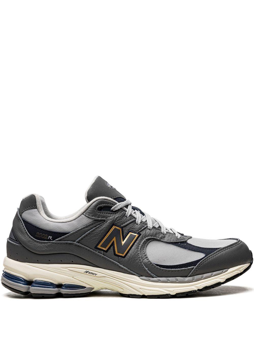 New Balance 2002r "castlerock" Lowtop Sneakers in Black for Men Lyst UK