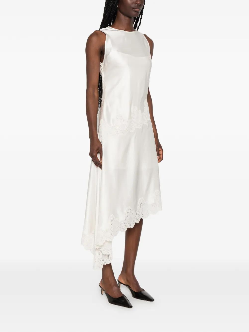 white dress bride Vintage Silk White Wedding Dress