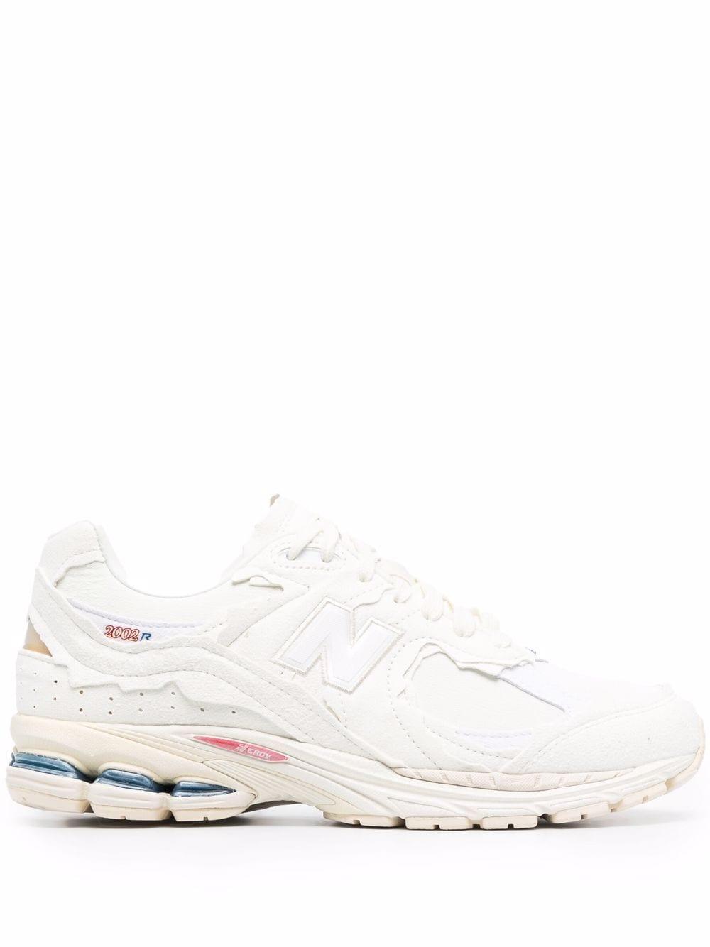 New Balance M2002 Panelled Low-top 