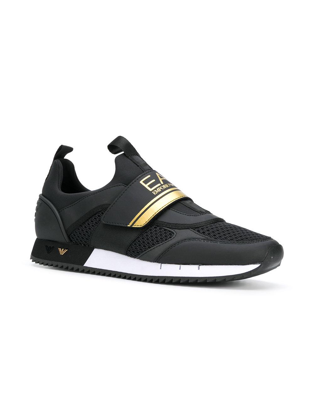 EA7 Synthetic Runner Sneakers in Black for Men - Lyst