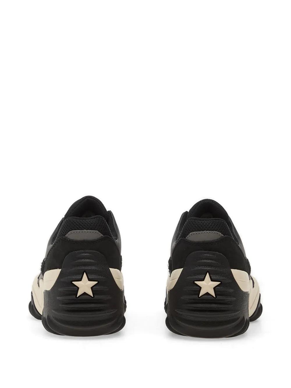 Converse Wave Motion Sneakers in Black | Lyst