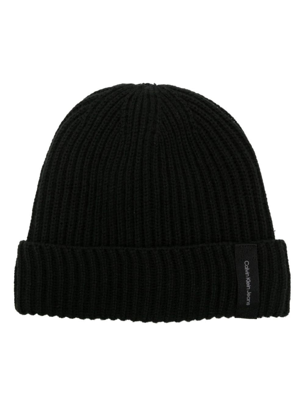 Calvin Klein Logo-patch Ribbed-knit Beanie in Black for Men | Lyst