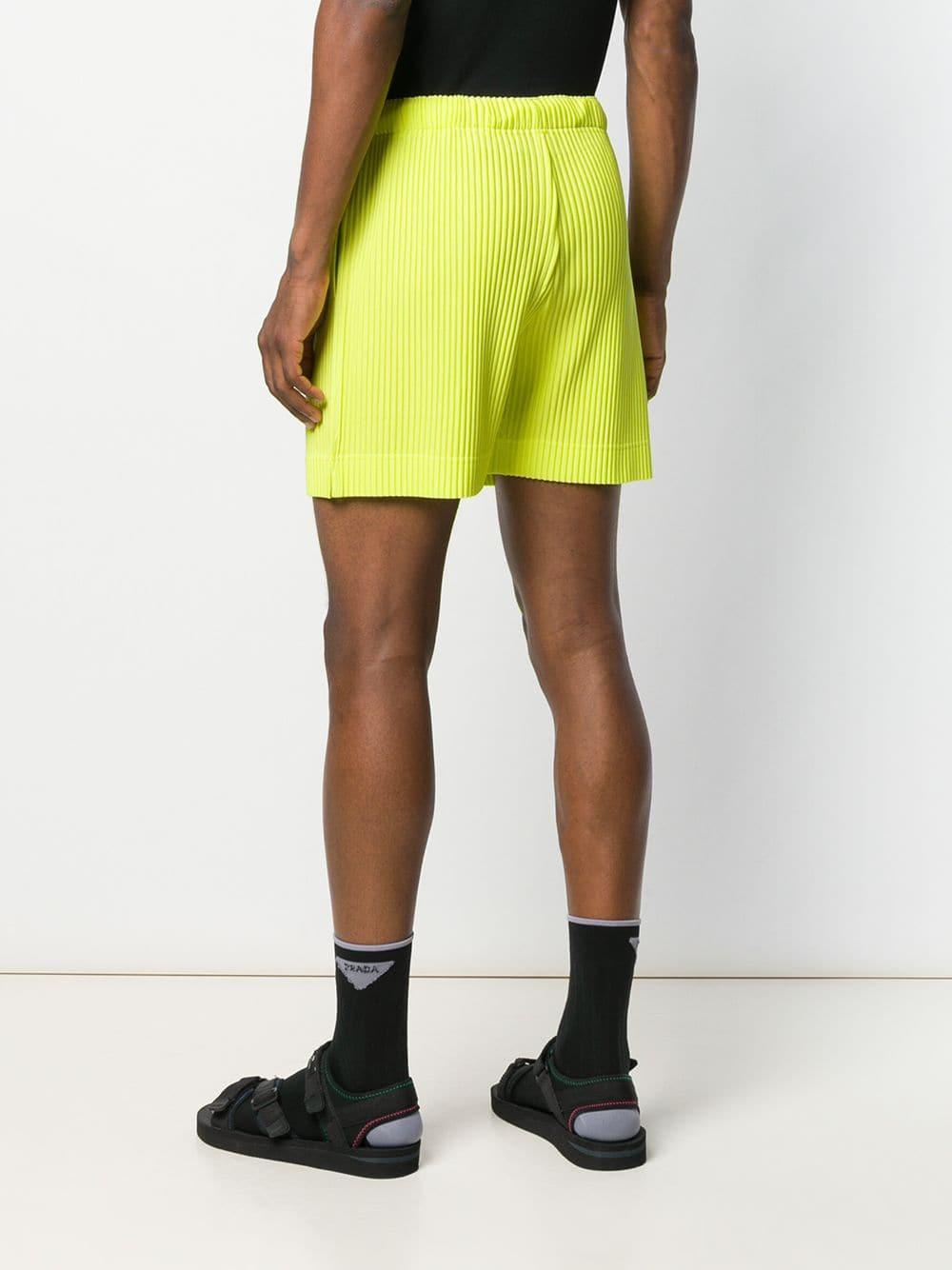 Homme Plissé Issey Miyake Pleated Track Shorts in Green for Men | Lyst