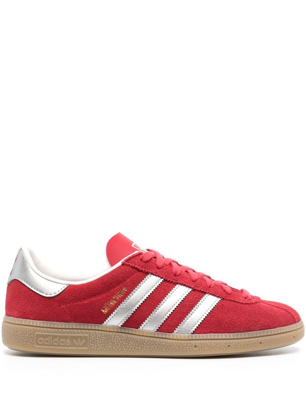 adidas Gazelle Munchen Low-top Sneakers in Red | Lyst