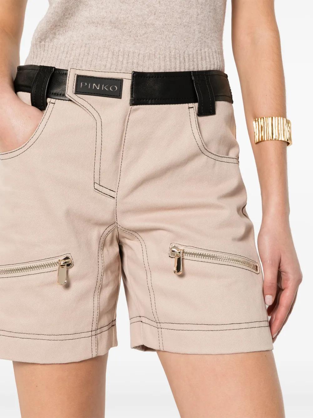 ショートパンツ PINKO Women Shorts  Burmudas 104619A2CV C36 Beige PINKO | Beige Women's Shorts & Bermuda | YOOX