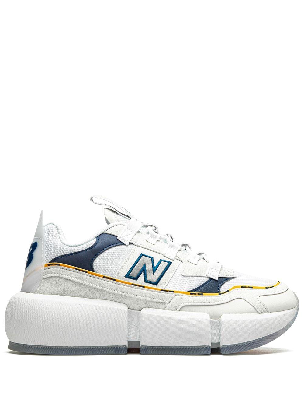 new balance low top