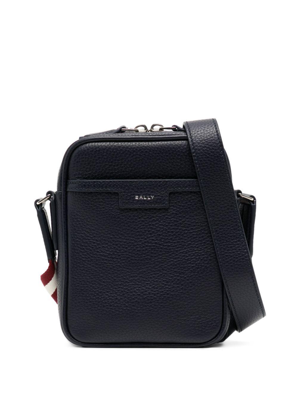 BALLY ブラックレザーショルダーバッグ ブラック バリー☆ブラックレザーショルダーバッグ (BALLY/ショルダー