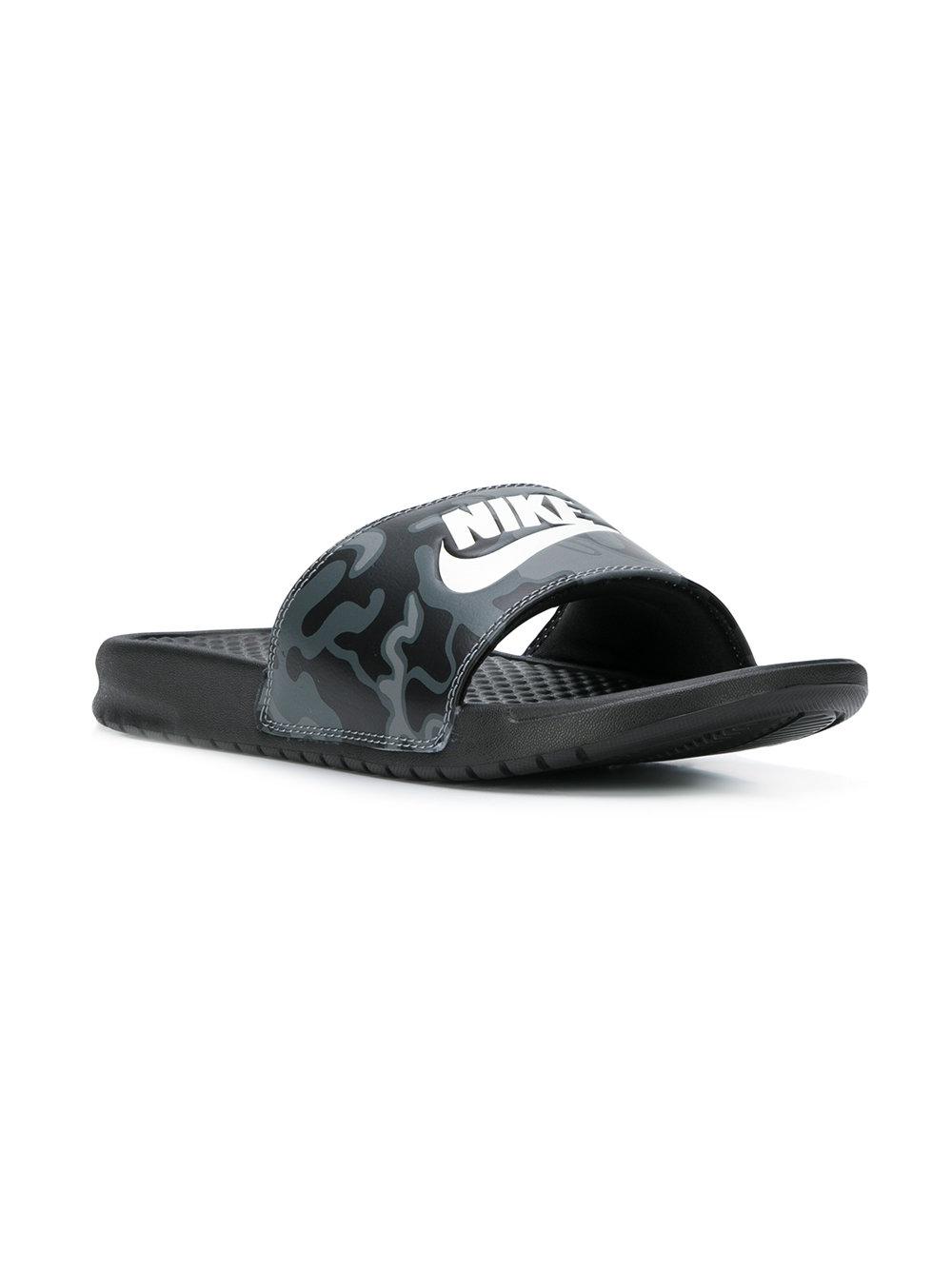 mens nike slides benassi
