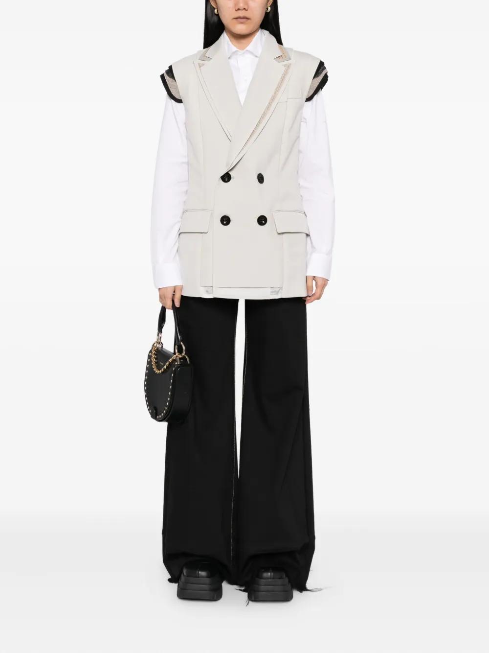 Flower❁¨̮様【希少】モンクレール×Sacai MASAE GILET Moncler: The Moncler X Sacai Collection - Luxferity
