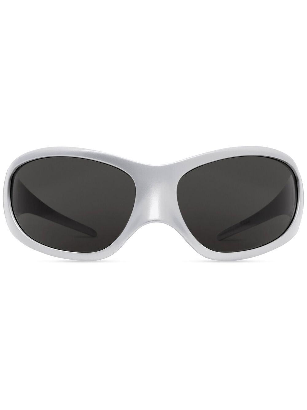 Balenciaga Skin Xxl Cat-eye Sunglasses in Black | Lyst