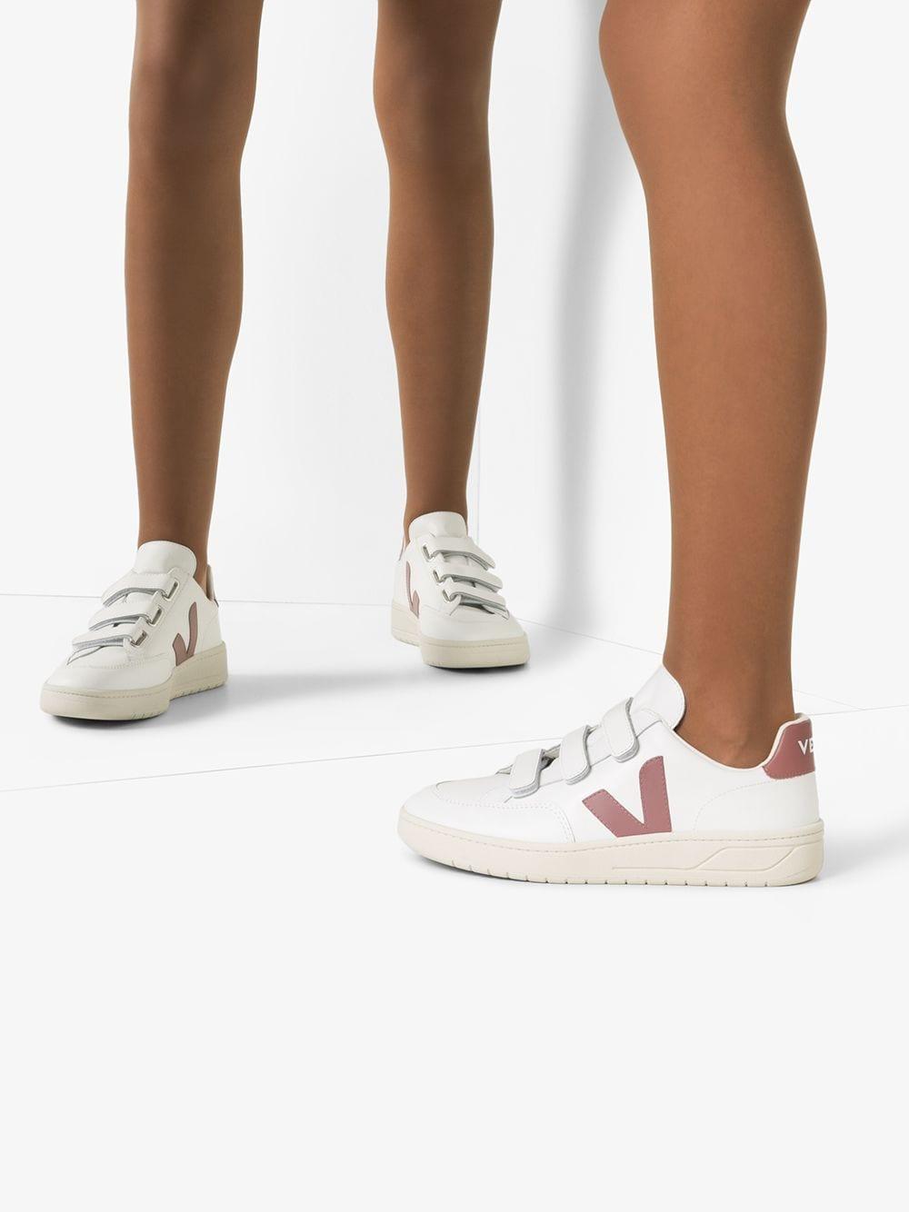Veja Leren Sneakers Met Klittenband in het Wit | Lyst NL