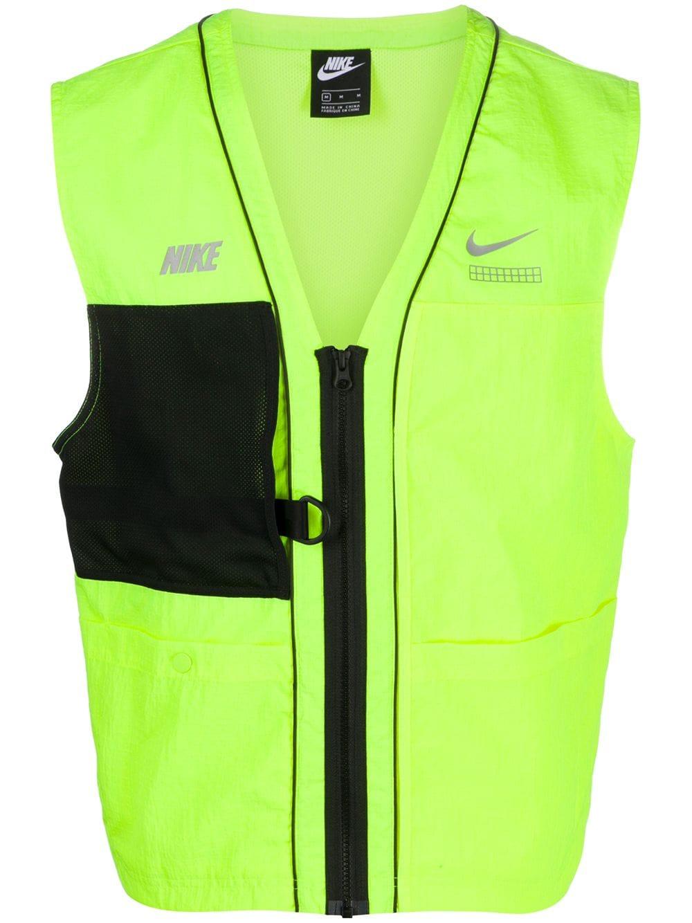 Nike Dna Woven Colour-block Gilet in Yellow for Men | Lyst