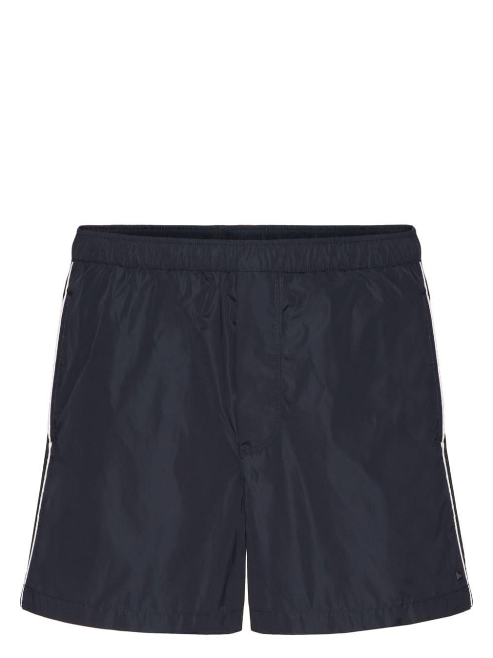 Valentino Garavani stud-detail swim shorts - Blue