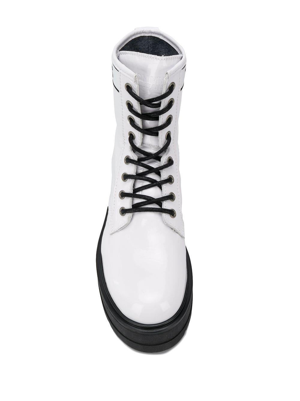 tommy white boots