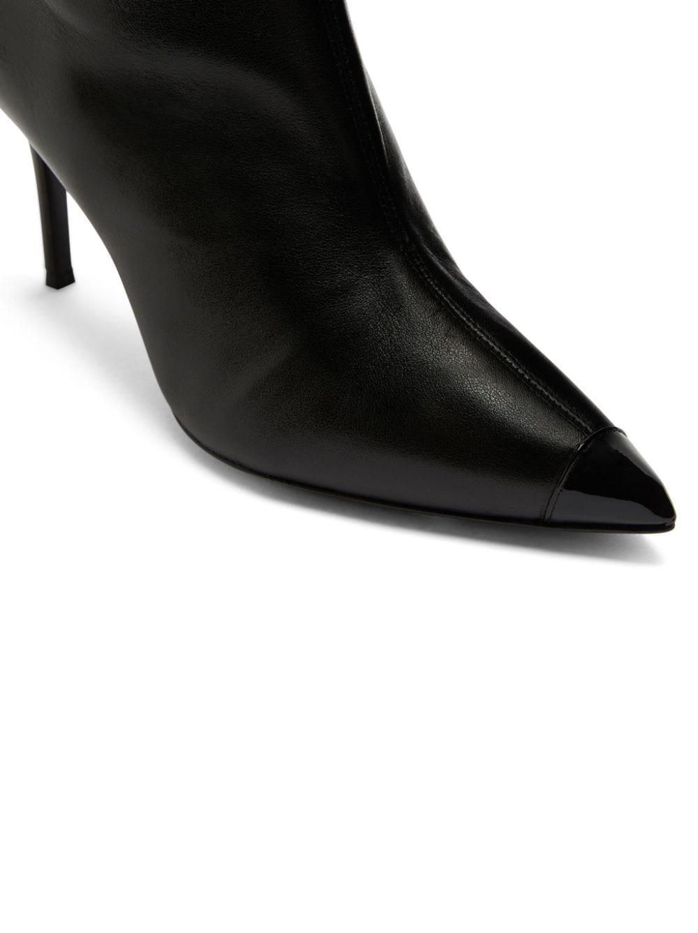 Beha store stretch boot