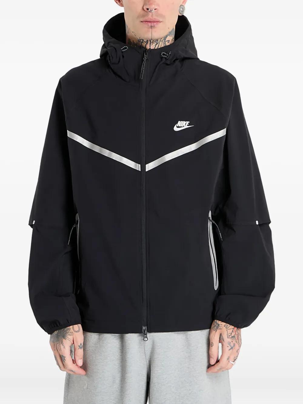 nike windbreaker mens clearance