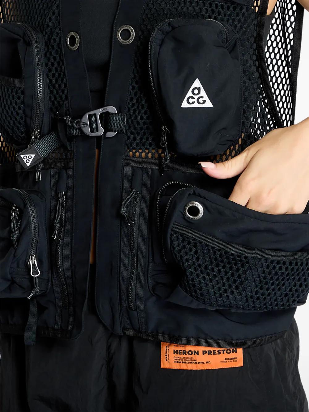Nike Acg Buttles Mesh-Panelled Multi-Pocket Vest in Black | Lyst