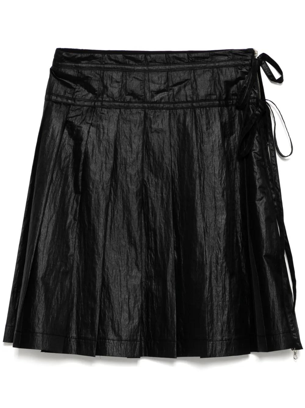 Low Classic Pleated Zipper Skirt in Black | Lyst