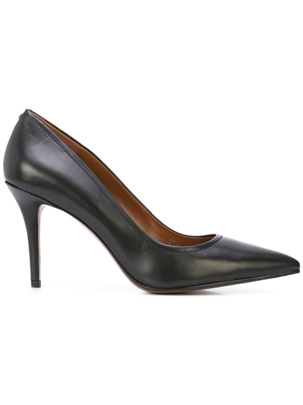 COACH Waverly Pumps in Black Lyst